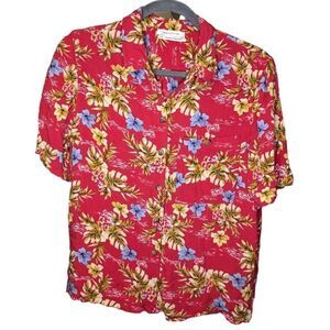 Urban Outfitter Hawaiian Red Floral Button Up Women's Medium